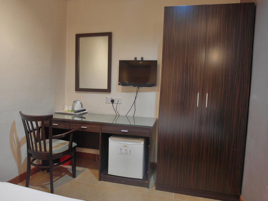 New City Hotel Kajang Room photo