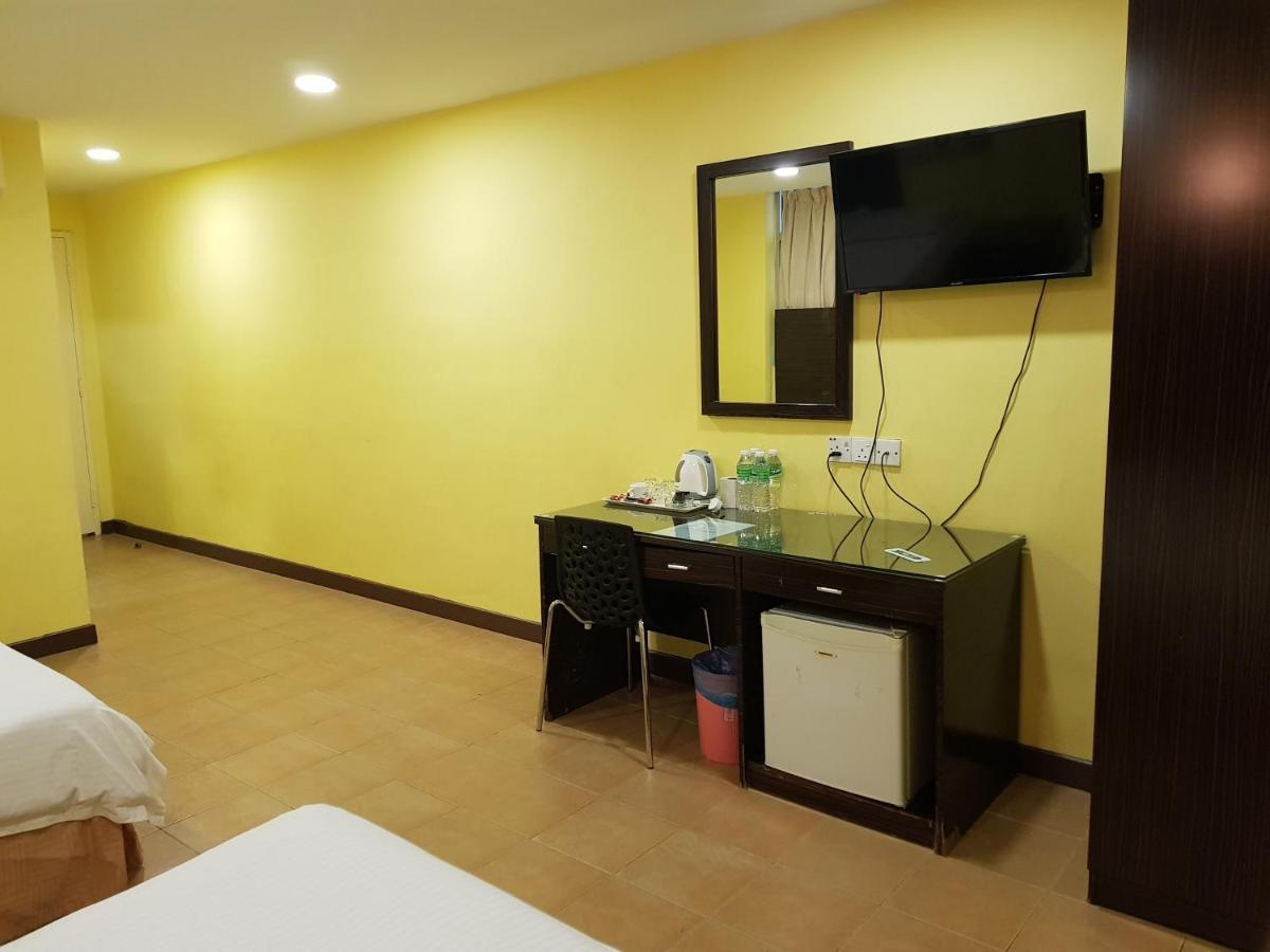 New City Hotel Kajang Exterior photo